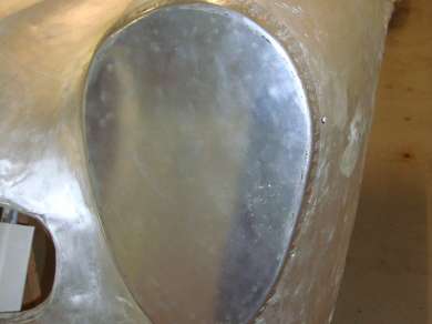 Aston Martin DB4 Motorhauben-Restauration